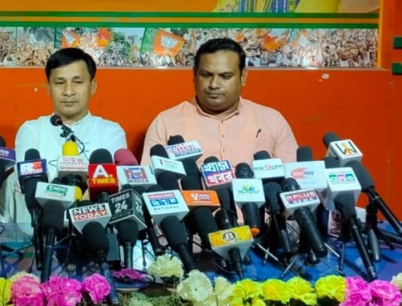 BJP's Political Hypocrisy: Tripura BJP dumps Law & Order, Violence’s responsibility on Election Commission: But after Bengal Poll BJP blamed Bengal Govt for Clashes BJP's Political Hypocrisy: Tripura BJP dumps Law & Order, Violence’s responsibility on Election Commission: But after Bengal Poll BJP blamed Bengal Govt for Clashes